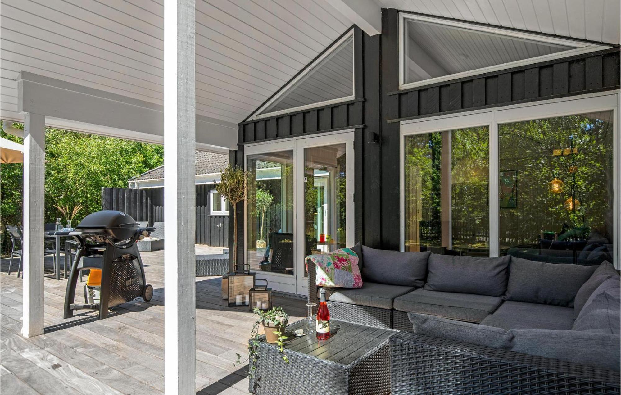 Awesome Home In Nexo With Sauna Snogebæk Εξωτερικό φωτογραφία